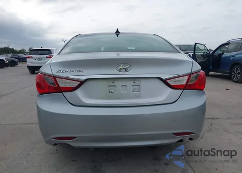 2013 Hyundai Sonata Gls z USA, uszkodzony, nr VIN 5NPEB4AC5DH551789